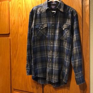 Men’s Pendleton western snap front flannel